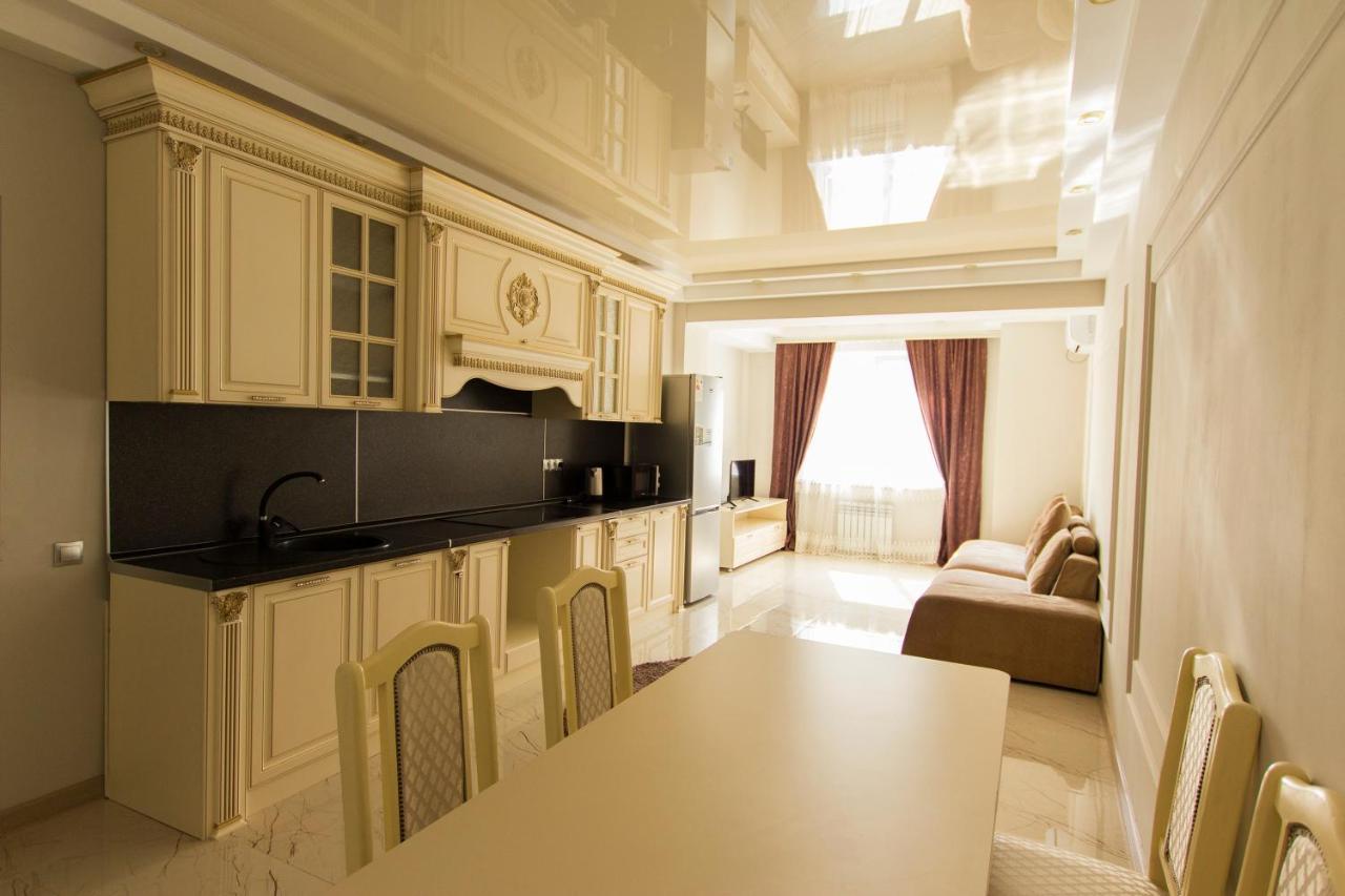 Residential Complex Central 261 อัลมาตี ภายนอก รูปภาพ