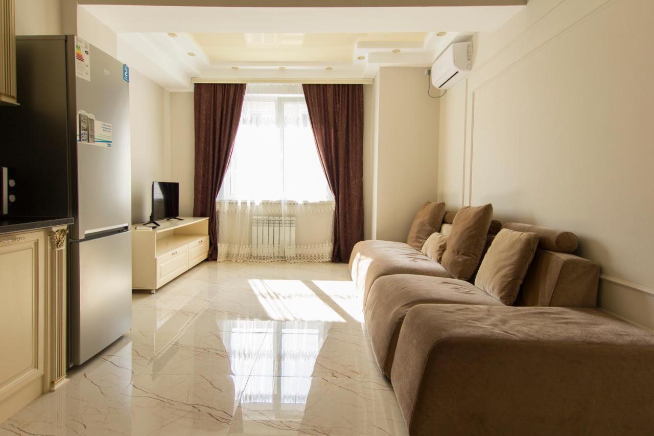 Residential Complex Central 261 อัลมาตี ภายนอก รูปภาพ